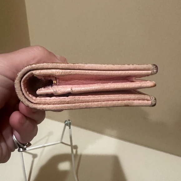 Gucci Marmont Limited Edition Floral Bifold Wallet - Picture 9 of 11